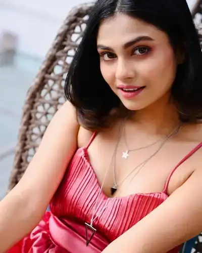 Call Girls Service in Bina